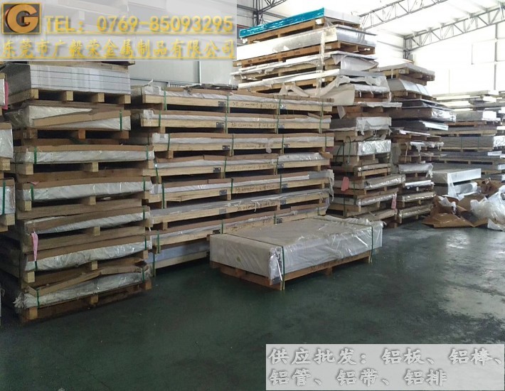 3003�M���X��